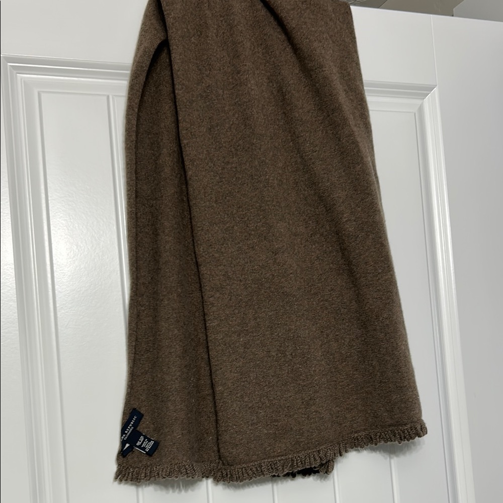 Cashmere Banana Republic Scarf